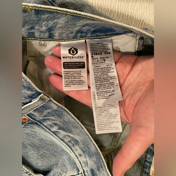 Levi Strauss &Co Women’s Low Pro/ Straight Leg Classic Light Wash 29x30,(NWOT’s) - Picture 13 of 15